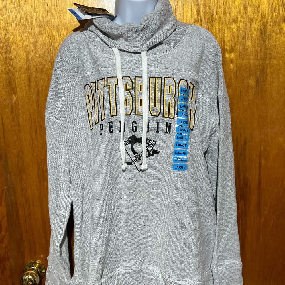 Pittsburgh Penguins Cowl/Funnelneck Top